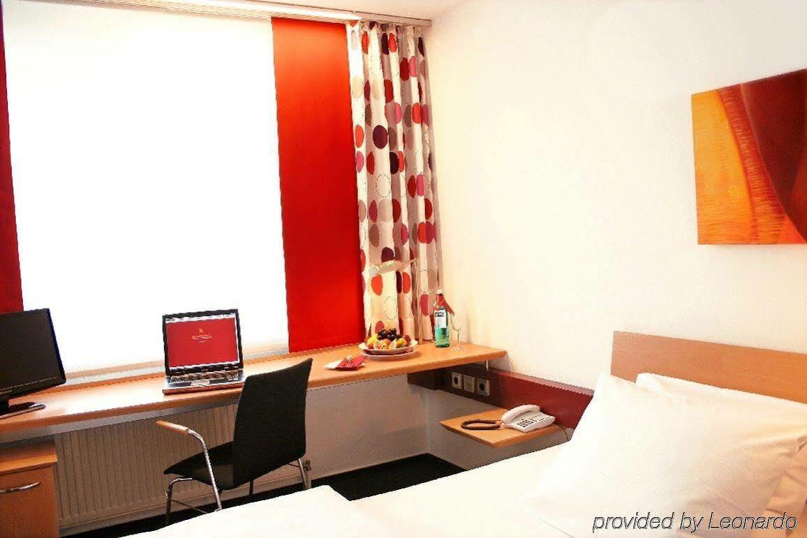Stadthotel Отель 3*